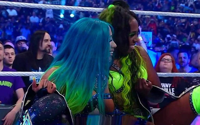 Sasha Banks & Naomi Win WWE Women’s Tag Team Titles At WrestleMania 38