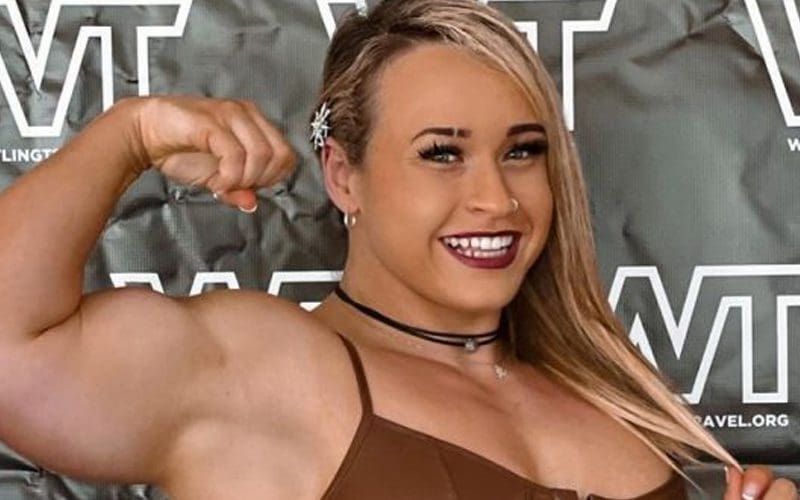 Jordynne Grace Flexes On Red Carpet In Tiny Leather Top
