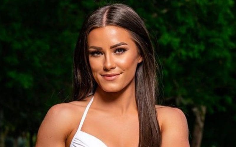 Katana Chance Releases Sizzling White Bikini Photo Drop