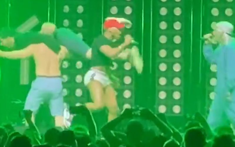 AEW Stars Join Limp Bizkit On Stage In Wild Concert Footage