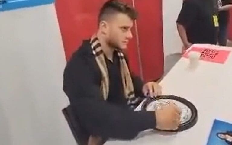 MJF Ruins Fan's Hand-Drawn Portrait At Meet & Greet