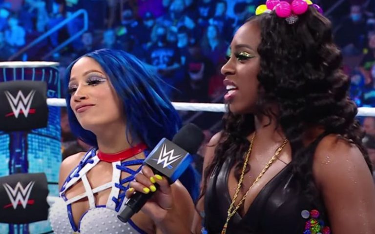 Sasha Banks & Naomi Walk Off Before WWE RAW After Problems With Creative