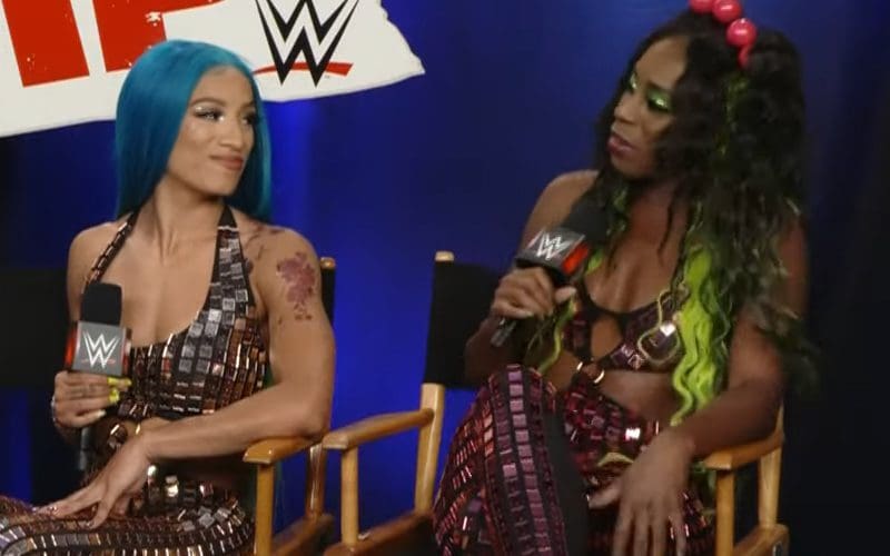 WWE Blasted For Calling Sasha Banks & Naomi’s Walkout Unprofessional