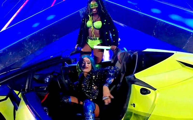 WWE Called Out For Making Examples Out Of Sasha Banks & Naomi