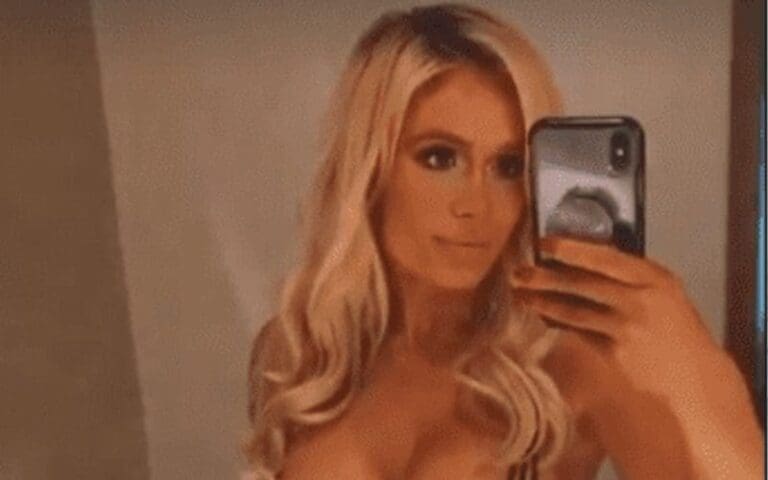 Scarlett Bordeaux Plugs Her OnlyFans With Gorgeous Lingerie Video Drop