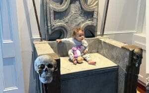 Cody Rhodes Proves He Still Has Double Or Nothing Throne With Epic Photo Drop