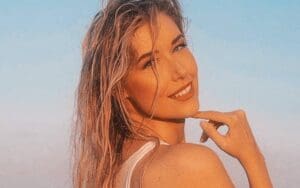 Noelle Foley Officially Opens OnlyFans Account With Stunning Photo Drop