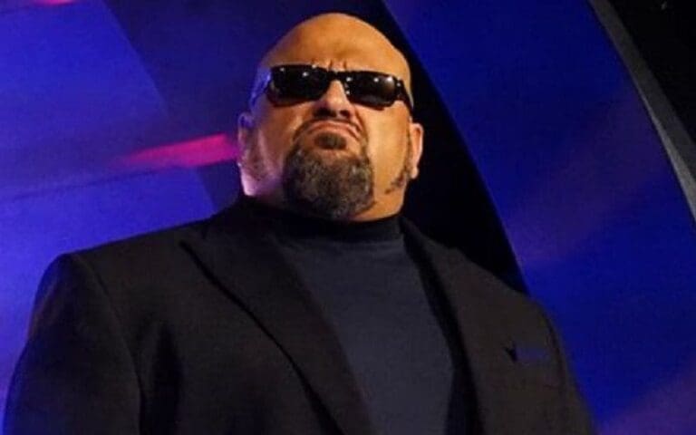 Taz Shuts Down 'Fake' Fan Who Asked Him To Sign Wardlow Memorabilia