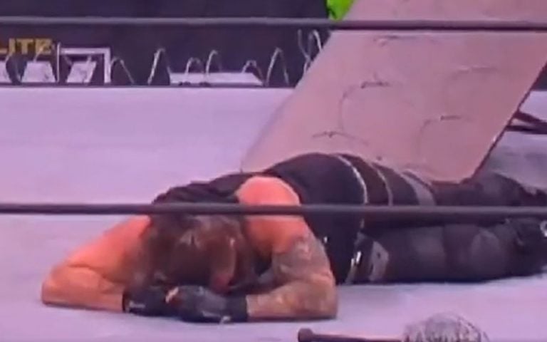 AEW Dragged For Showing Chris Jericho Blade Himself During Barbed Wire Batch