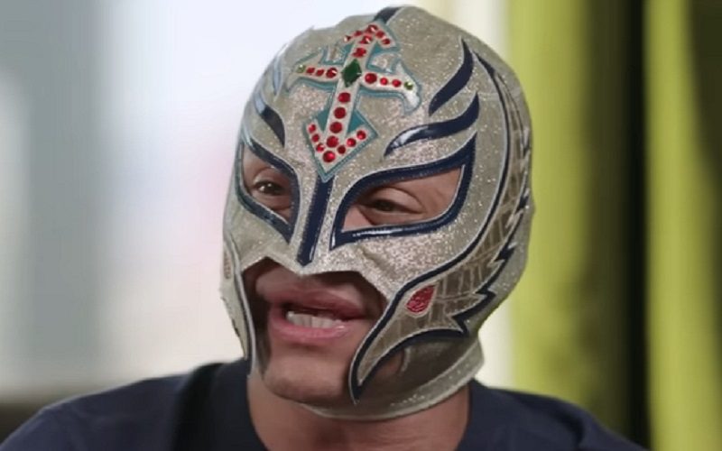 Rey Mysterio Waiting For The Right Moment For Feud With Dominik Mysterio
