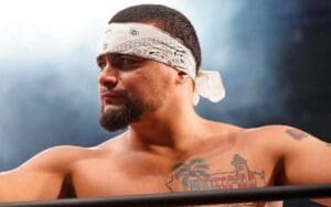 Santana Undergoes Reconstructive Knee Surgery