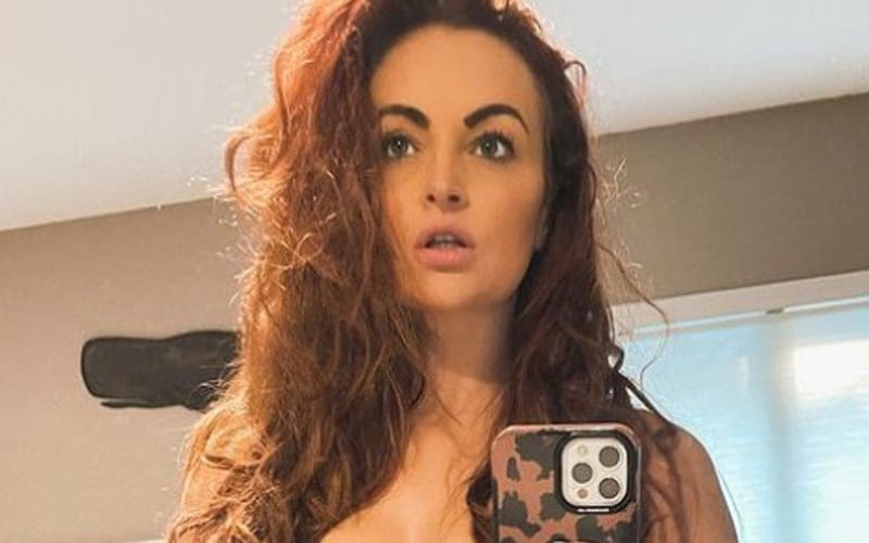 Maria Kanellis Activates Vacation Mode With Smoking Black Swimsuit Photo Drop