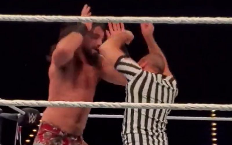 Referee Blows Up On Seth Rollins At WWE Live Event