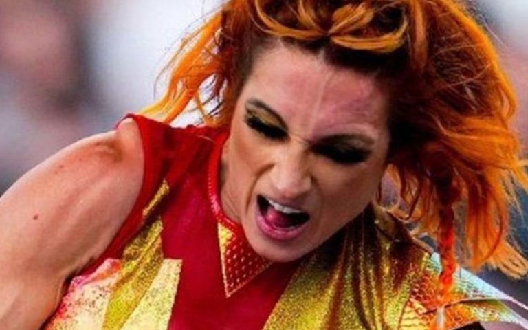 Becky Lynch Injured With Separated Shoulder