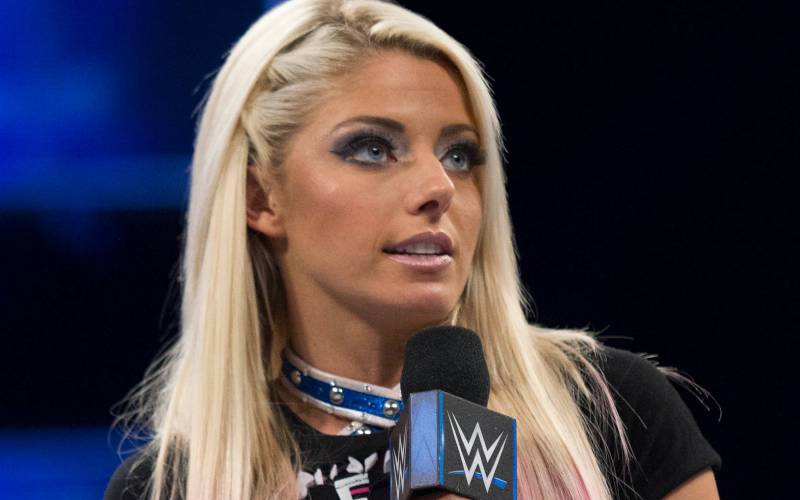 Alexa Bliss Shuts Down Fan Who Believes She Shouldn’t Be In The Main Event