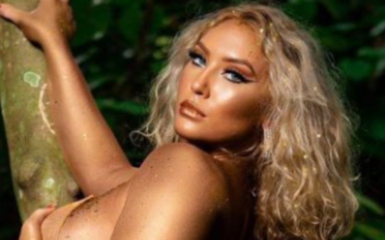 Nikkita Lyons Is Pure Gold With Insanely Revealing Photo Dump