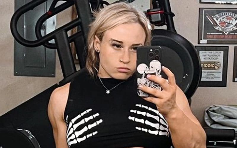 Jordynne Grace Shows Off Her Gains In Stunning Black Underwear Drop