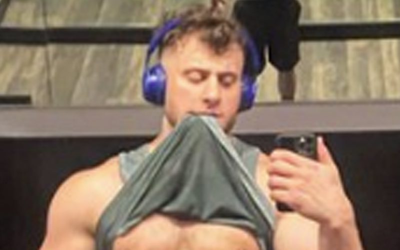 MJF Reminds Twitter He’s Better Than Them With Thirst Trap Photo