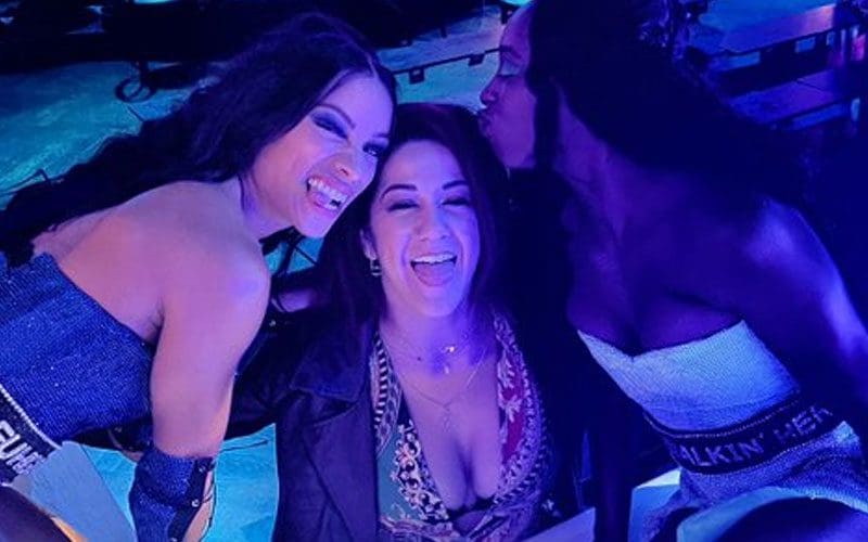 Bayley Shows Up To Support Sasha Banks & Naomi’s Recent Runway Experience