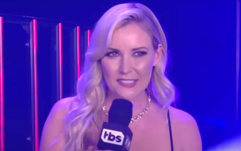 Renee Paquette Explains The Biggest Differences Between WWE & AEW Backstage