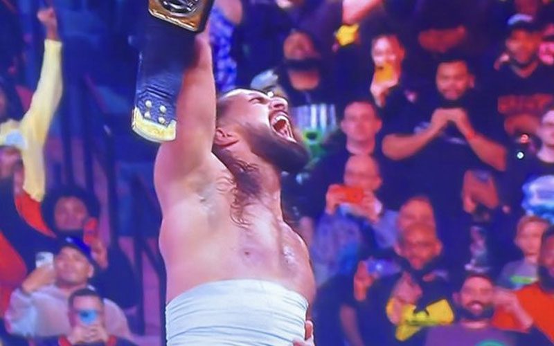 Seth Rollins Wins U.S. Title During WWE Raw