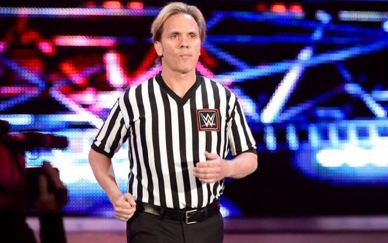 Charles Robinson Apologizes For Silly Reactions On WWE SmackDown