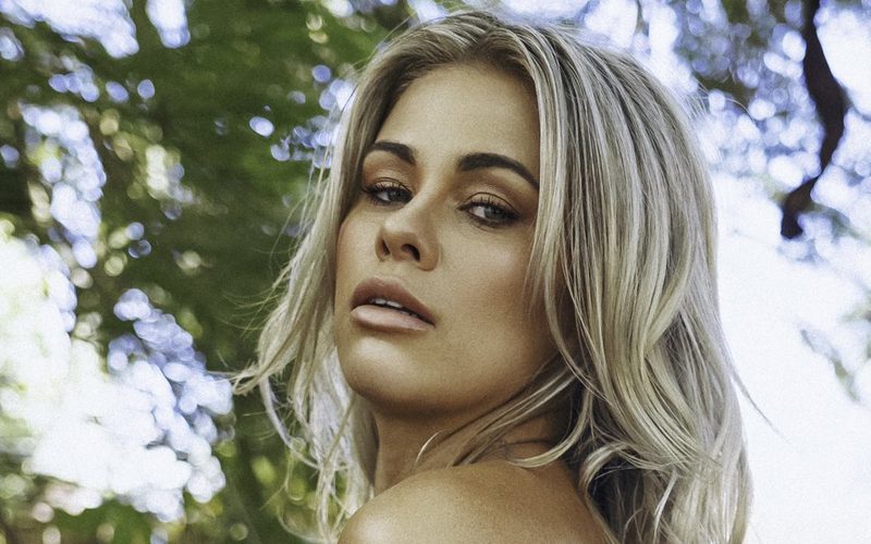 Paige VanZant Asks About Nightmare Date Stories In Super Sultry Photo Drop