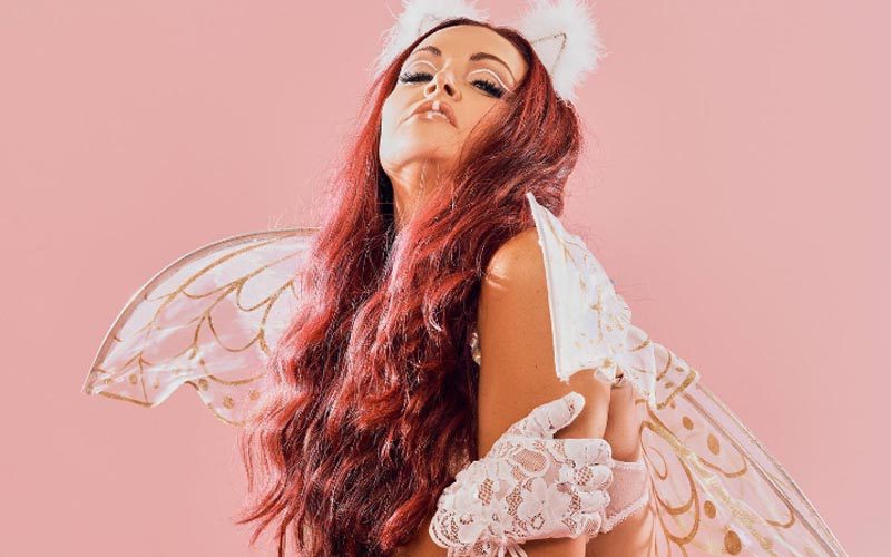 Maria Kanellis Admits It’s Been A While In Heart-Stopping Lingerie Photo Drop