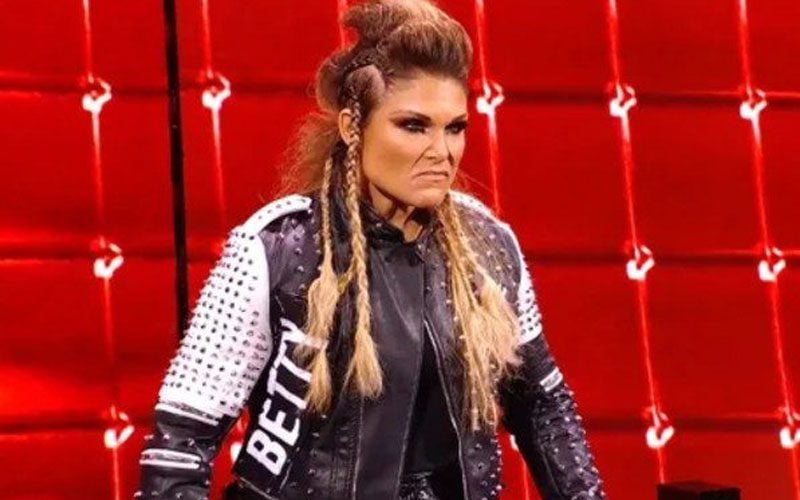 WWE Discussed Beth Phoenix For WWE Elimination Chamber