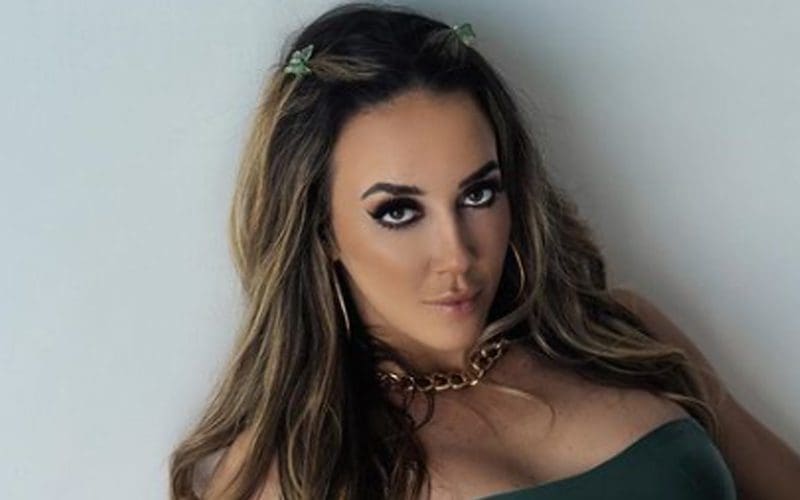 Chelsea Green Seduces In Skimpy Green Bikini Photo Drop
