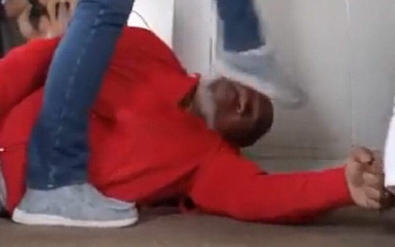 Tony Atlas Gets Stomped On By A Woman In Bizarre Video