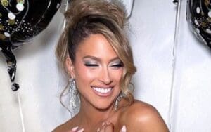 Kelly Kelly Celebrates Her Birthday In Jaw-Dropping Corset Photo Drop