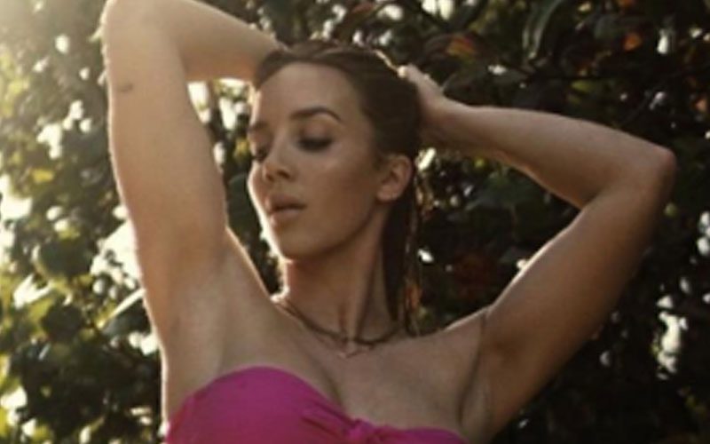 Chelsea Green Stuns In Skimpy Pink Bikini Photo Drop