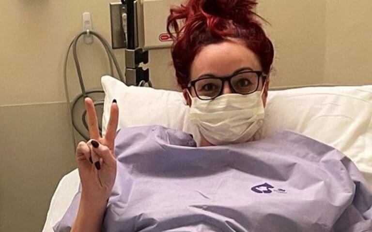 Maria Kanellis Undergoes Thyroid Surgery