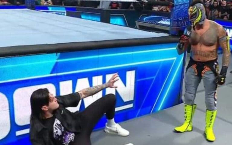 Rey Mysterio Finally Accepts Dominik Mysterio's Challenge For WWE WrestleMania 39