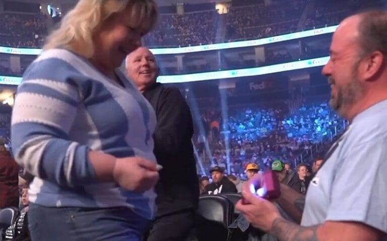 WWE Fan Steals the Show By Proposing to Partner During Friday's SmackDown