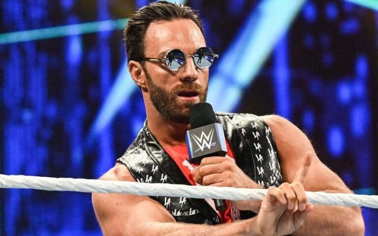 WWE Fan Reaction Might Have Secured Big Push For LA Knight