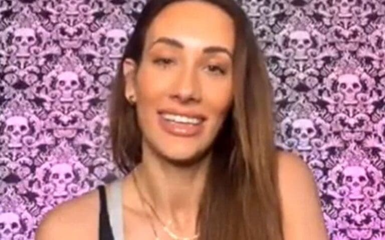 Carmella Urges 'Total Divas' to Make a Comeback: "I Really Feel We Need to Bring It Back"