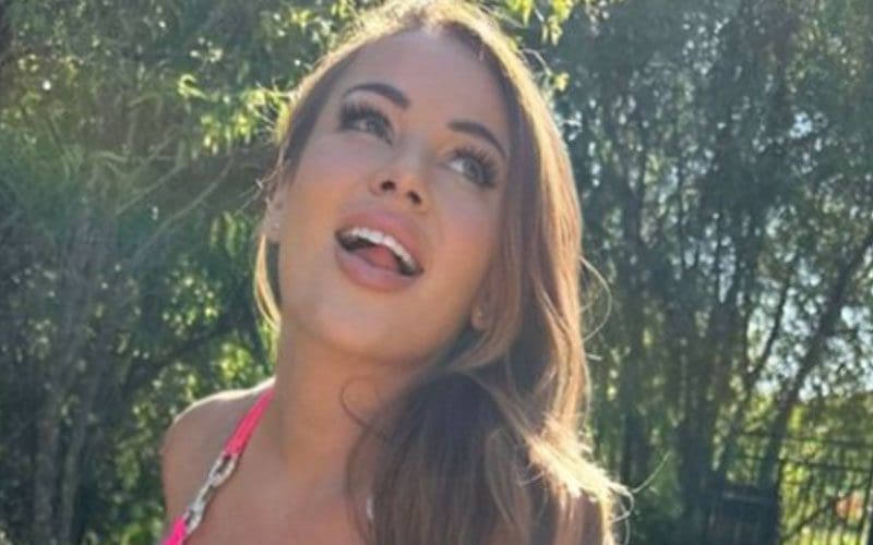 Jenni Neidhart’s Radiant Smile Shines in New Sun-Kissed Bikini Photo