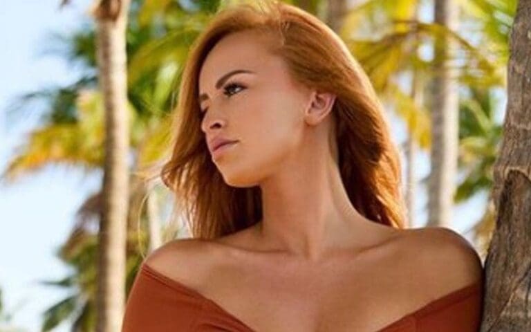 Ex WWE Star Summer Rae Gloats About Her Music Taste In Head-Turning Beach Photo Drop