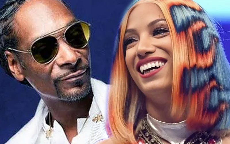 Mercedes Mone’s Request to Smoke Up Gets Snoop Dogg’s Attention