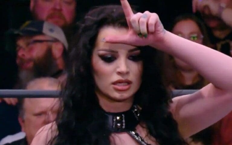 Saraya Eviscerates Body Shaming Trolls: "They Smell Like Earring Backs & Fritos!"