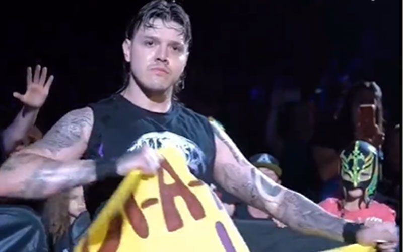 Dominik Mysterio Tears Up Anti-Rhea Ripley Fan Sign During WWE Live Event