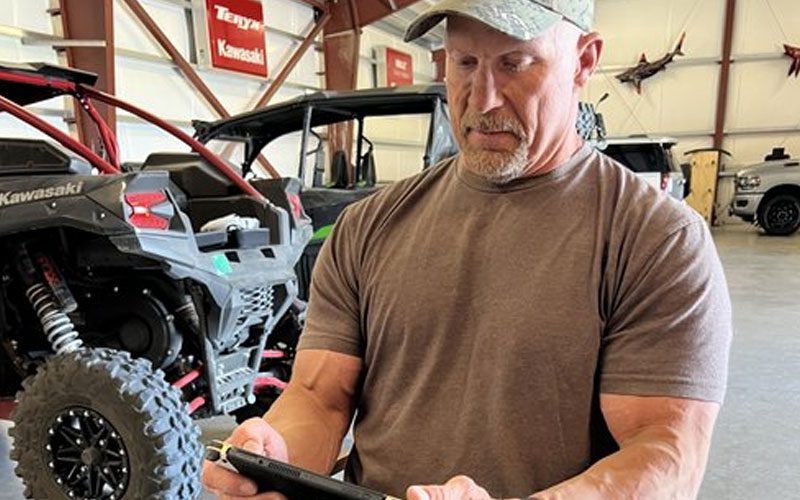Stone Cold Steve Austin Caught Playing Zelda: Tears of the Kingdom