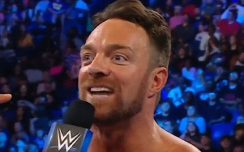LA Knight Is All For AEW Fans Chanting His Name During Dynamite
