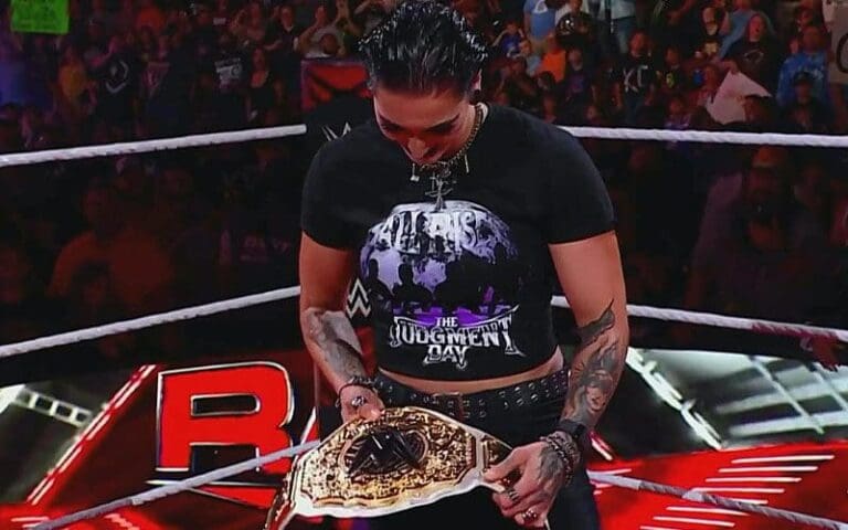 Rhea Ripley Becomes New WWE Women's World Champion On RAW