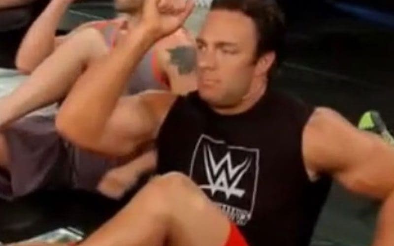 Video Resurfaces Of LA Knight Yelling ‘YEAH’ During Triple H’s Workout DVD