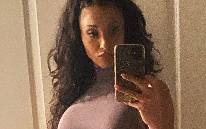 Arianna Grace Breaks Silence with “Genie Meets Jasmine” Photo Drop After NXT Return