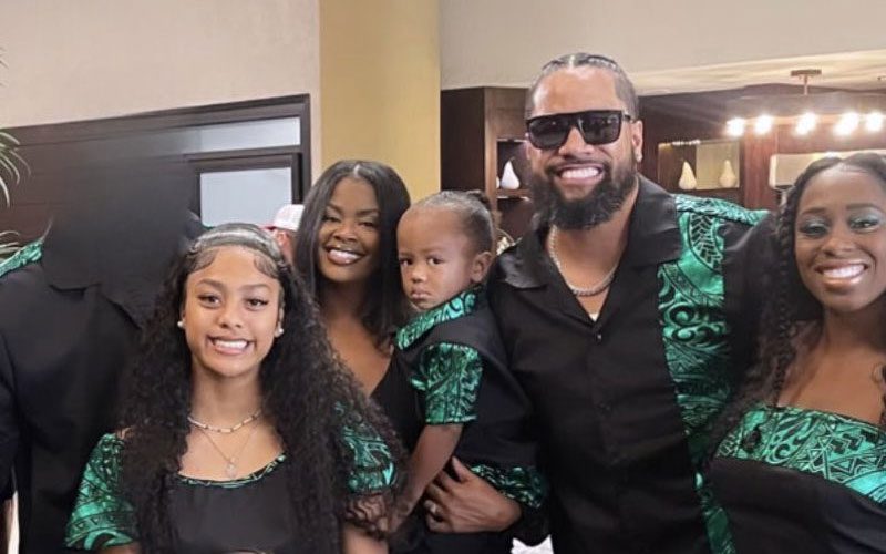 Trinity Blurs Out Jey Uso’s Face In Family Photo