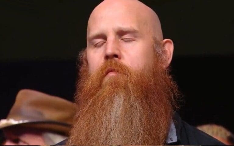 Erick Rowan Returns To WWE SmackDown For Bray Wyatt Tribute